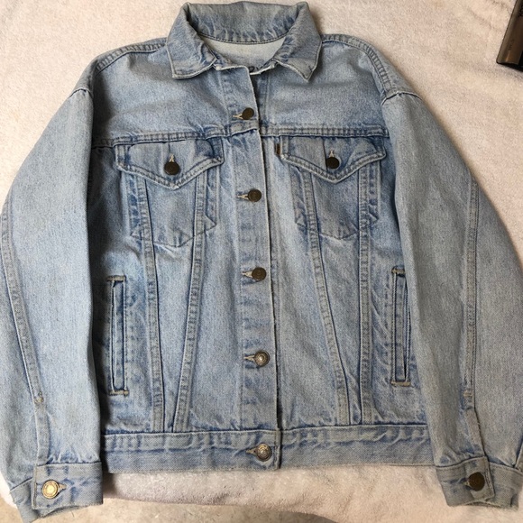 thrifted levis jeans